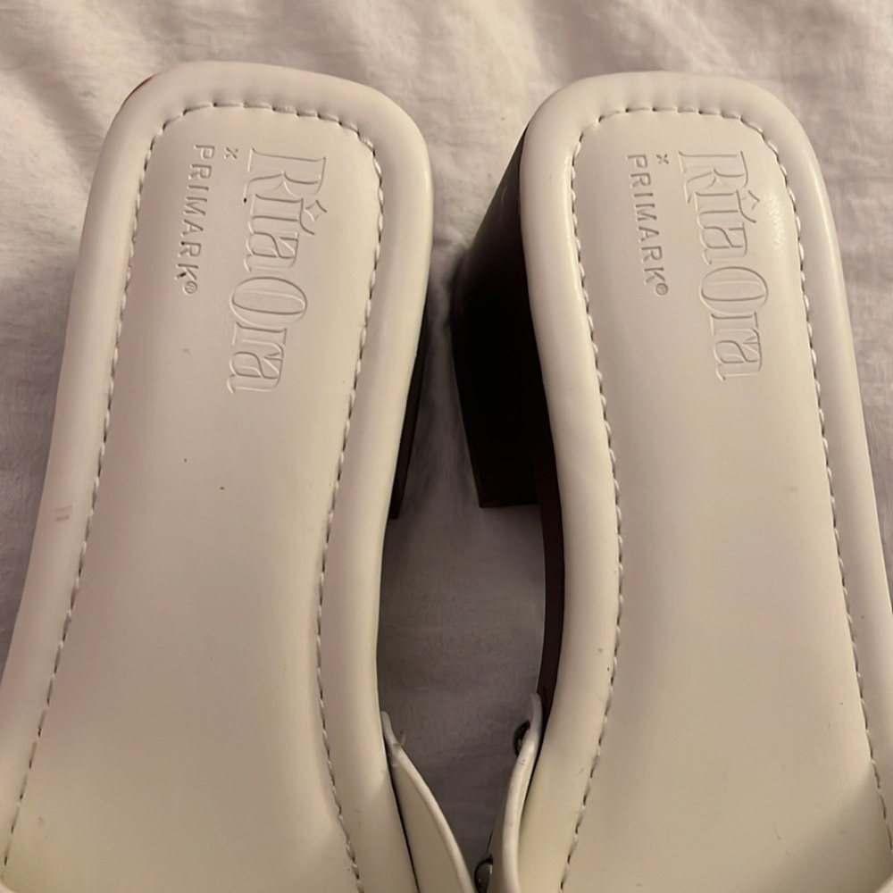 Rita Ora Chunky Sandal - Picture 4 of 5